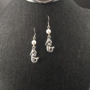 Silver mermaid pearl earrings